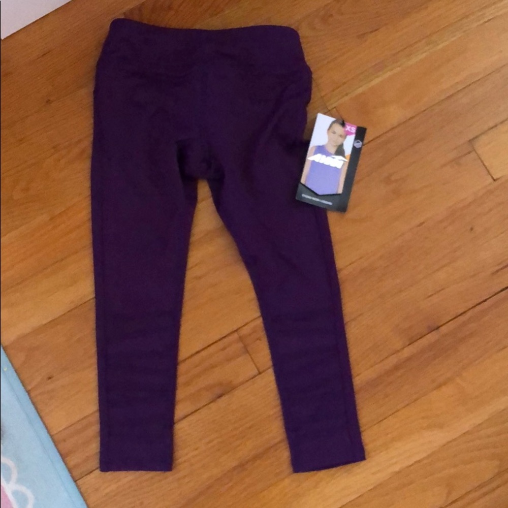Girls purple leggings